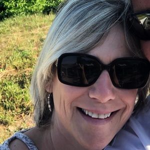 Meet your Posher, Paula